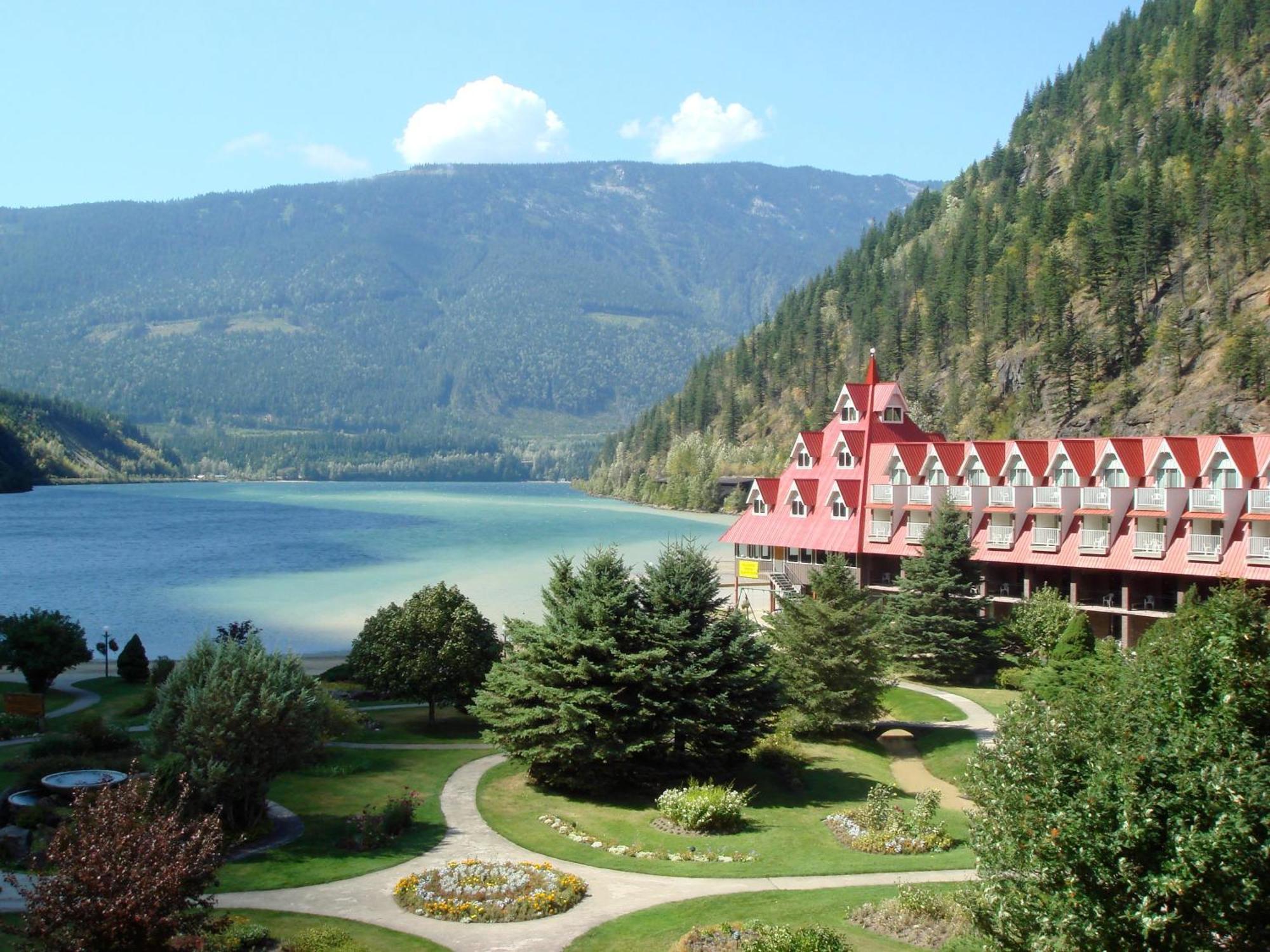 Three Valley Lake Chateau Revelstoke Exteriér fotografie